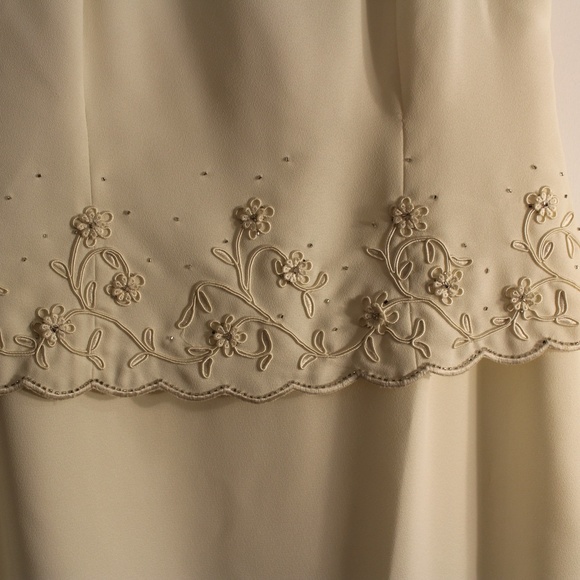 Beaded R&M Richards by Karen Kwong Dress - Picture 3 of 8